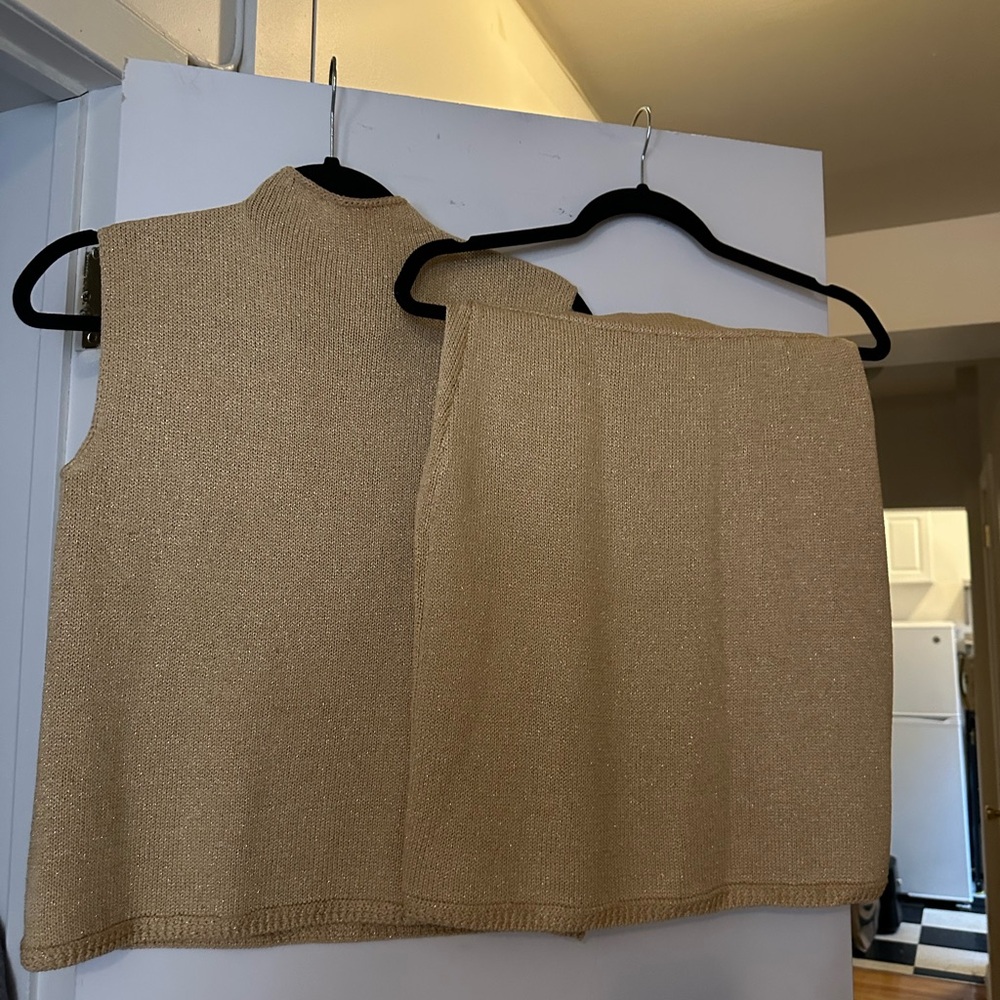 St. John gold knit skirt set